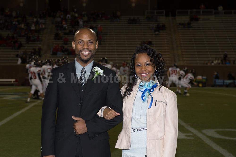 Homecoming Night 105.jpg